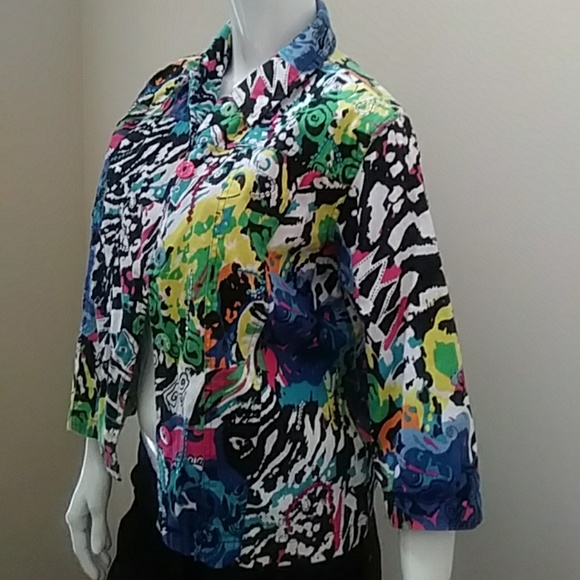 Stylish 3/4 Sleeved Jacket - Picture 2 of 6